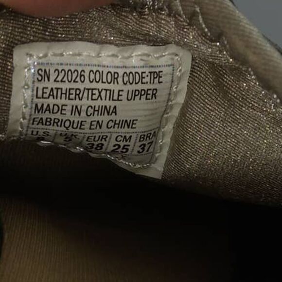 Skechers Active Women's Pre-owned Leather & Textile Gray Walking Sneakers- sz. 8 - Picture 6 of 6